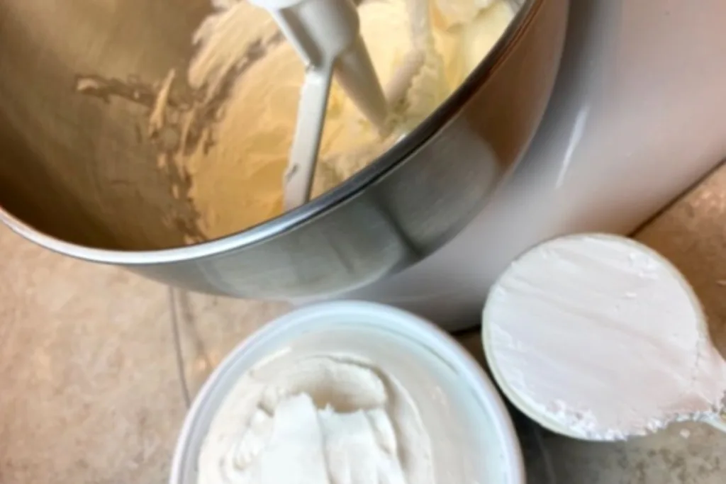 make the cream cheese layer
