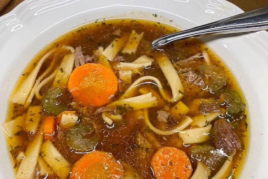 Instant Pot Beef Noodle Soup