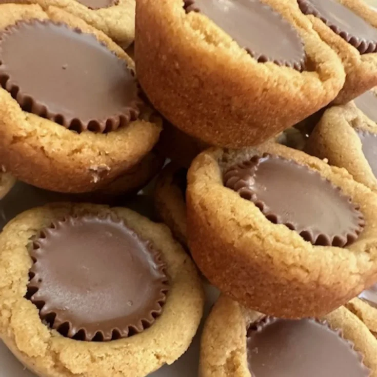 reese's peanut butter cup cookies