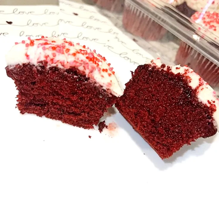 red velvet cupcakes